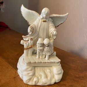 Vtg Lefton Music Box Guardian Angel Porcelain Figurine Plays Amazing Grace